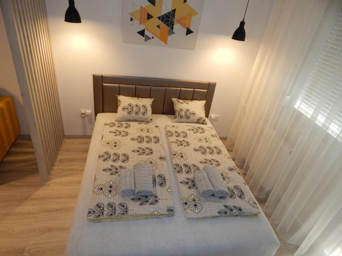 Pisztacia 2020 Apartman คาซิงค์บาร์ซิกา ภายนอก รูปภาพ